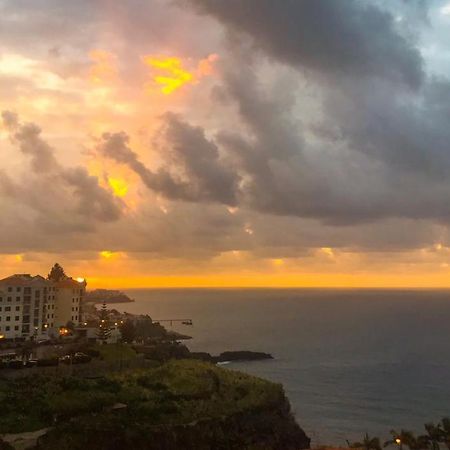 Appartamento Sol & Mar Câmara de Lobos Esterno foto
